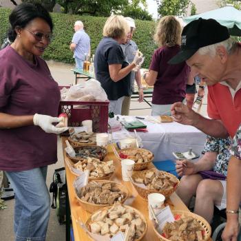 13 verschieden Brotsorten konnten auf dem Fellingshäuser Wochenmarkt gekostet werden.