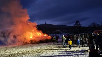 Baumglühen auf dem Fellingshäuser Festplatz