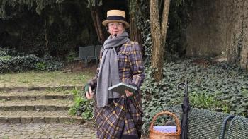 Frau Kommerzienrat, Dr. Gloria van Tassel - Dr. Jutta Failing