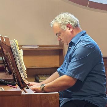 Der Orgelmann, Christoph Brückner, an den Tasten 