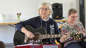Lebbe Rita Mattern beim Kirchen-Café