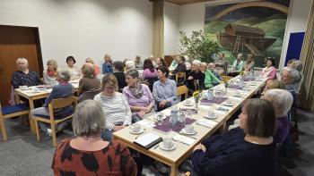 Thema Resilienz – Ricarda Aprell beim Frauenfrühstück 