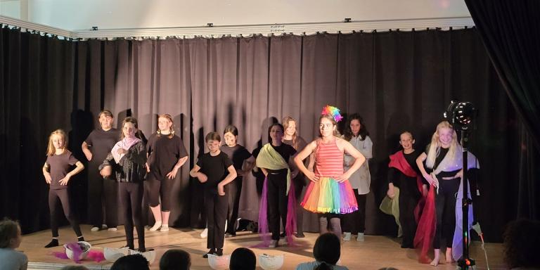 Theater-AG der Wilhelm-Leuschner-Schule