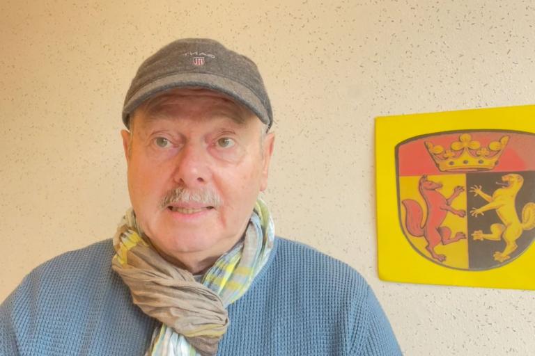 Ein Kommentar off Platt von Rainer Rau 