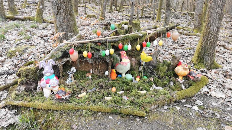 Osterkrippe am Fellingshäuser Krippenweg