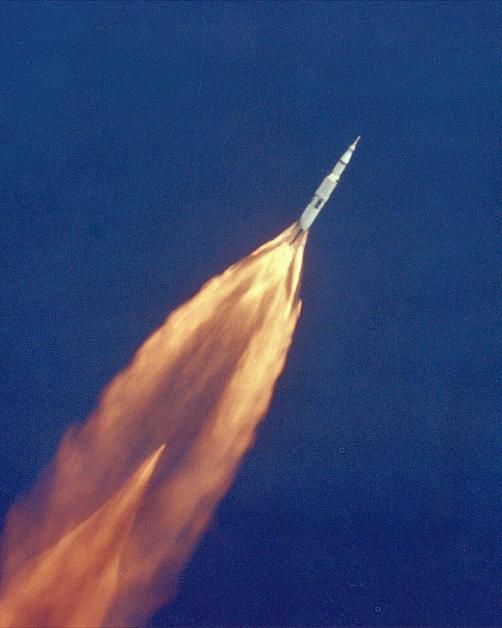 Apollo_11_Launch_-_GPN-2000-000628