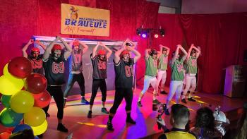 Die Rörremer Dorf-Däncer mit  Back to School