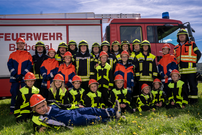 Die Frankenbacher Einsatzabteilung mit Kinder- und Jugendfeuerwehr