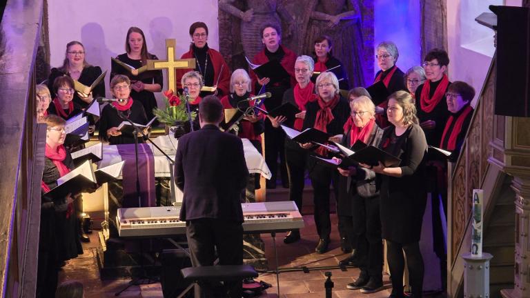 Die Chorformation Sing & Swing in der Rodheimer Kirche