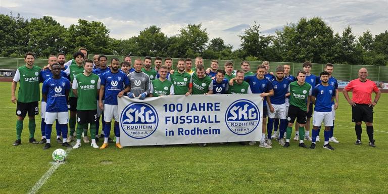 Erinnerungsfoto FSG Biebertal und VfB Marburg